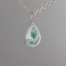 Load image into Gallery viewer, Pottery Charm - Foliage