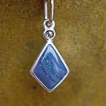 Load image into Gallery viewer, Black Australian Kite Opal with Black Rose Cut Diamond