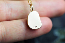 Load image into Gallery viewer, Black Opal Carving in 14k Yellow Gold - Free Form