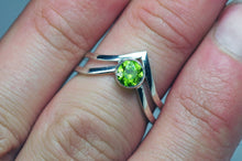 Load image into Gallery viewer, Peridot Sterling Silver Ring Chevron Peridot Jewelry Natural Gemstone Silversmith Layered Band Set August Birthstone Size 5.5
