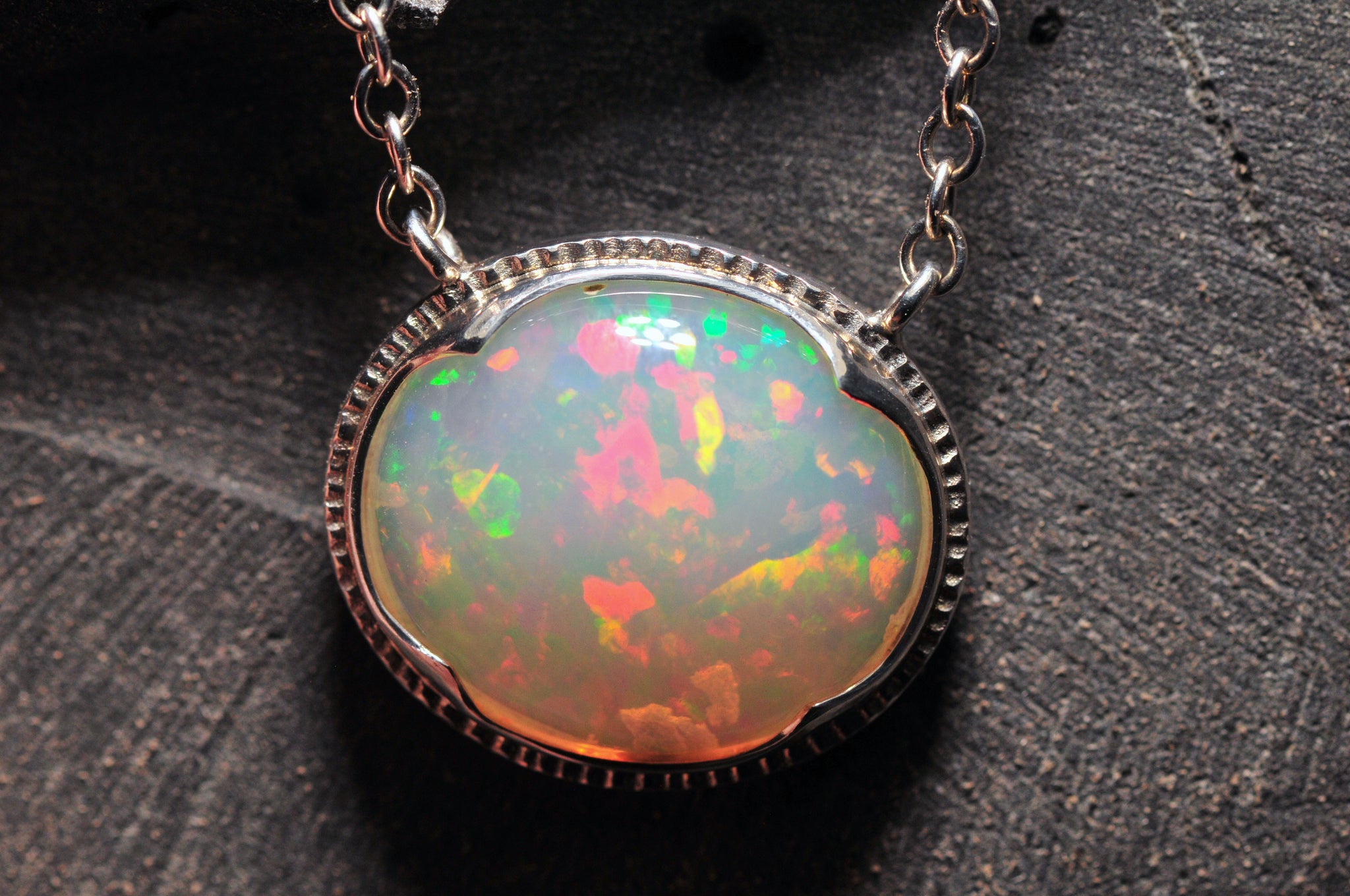 Large Rainbow Necklace with fashion Opal